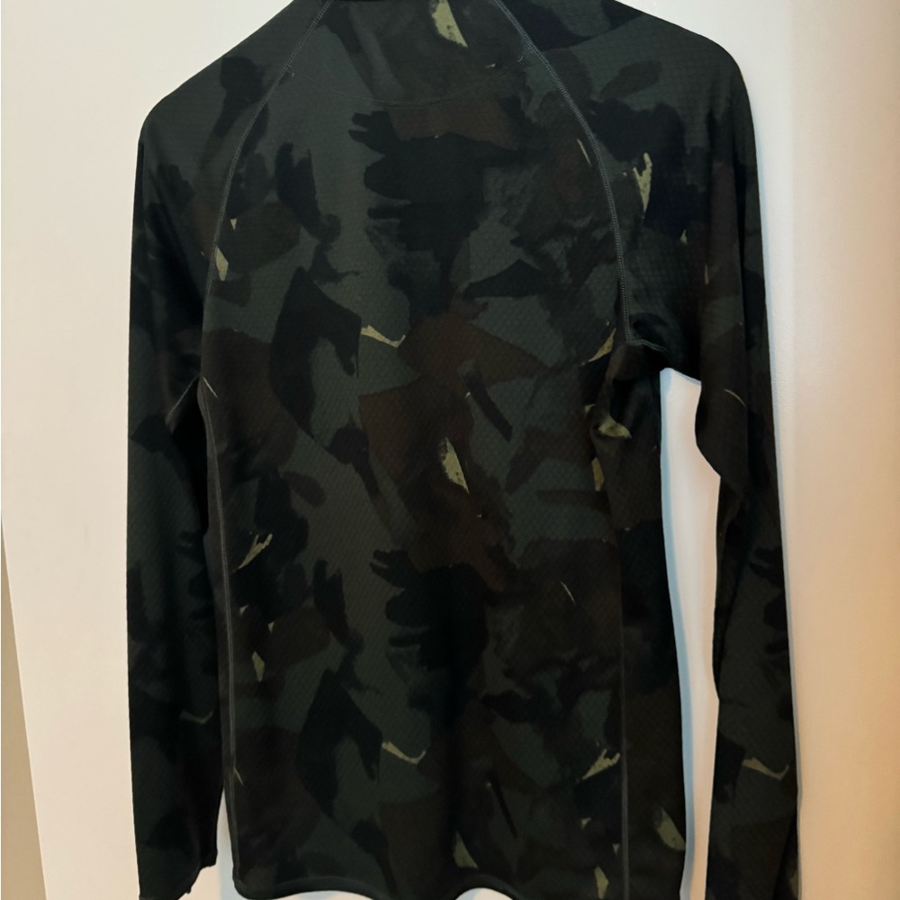 Patagonia Men's Camouflage Quarter-Zip Jersey Shirt Small - Picture 10 of 11